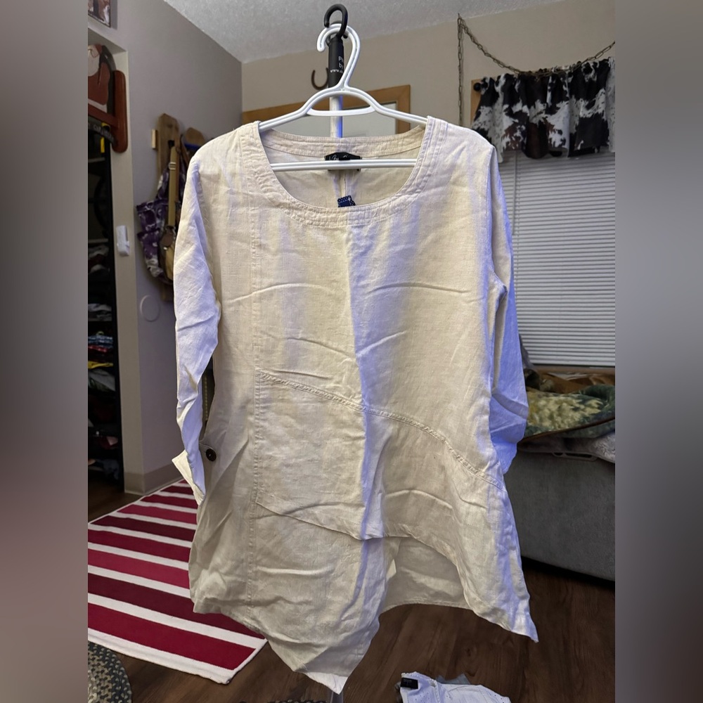 Chic Beige Blouse for Women